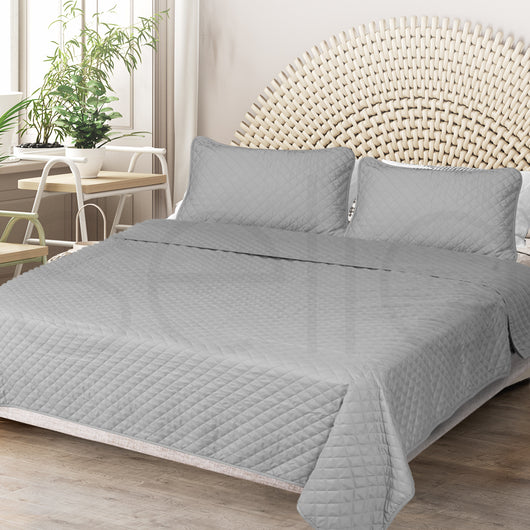 DreamZ Bedspread Coverlet Set Quilted Comforter Soft Pillowcases Queen Grey